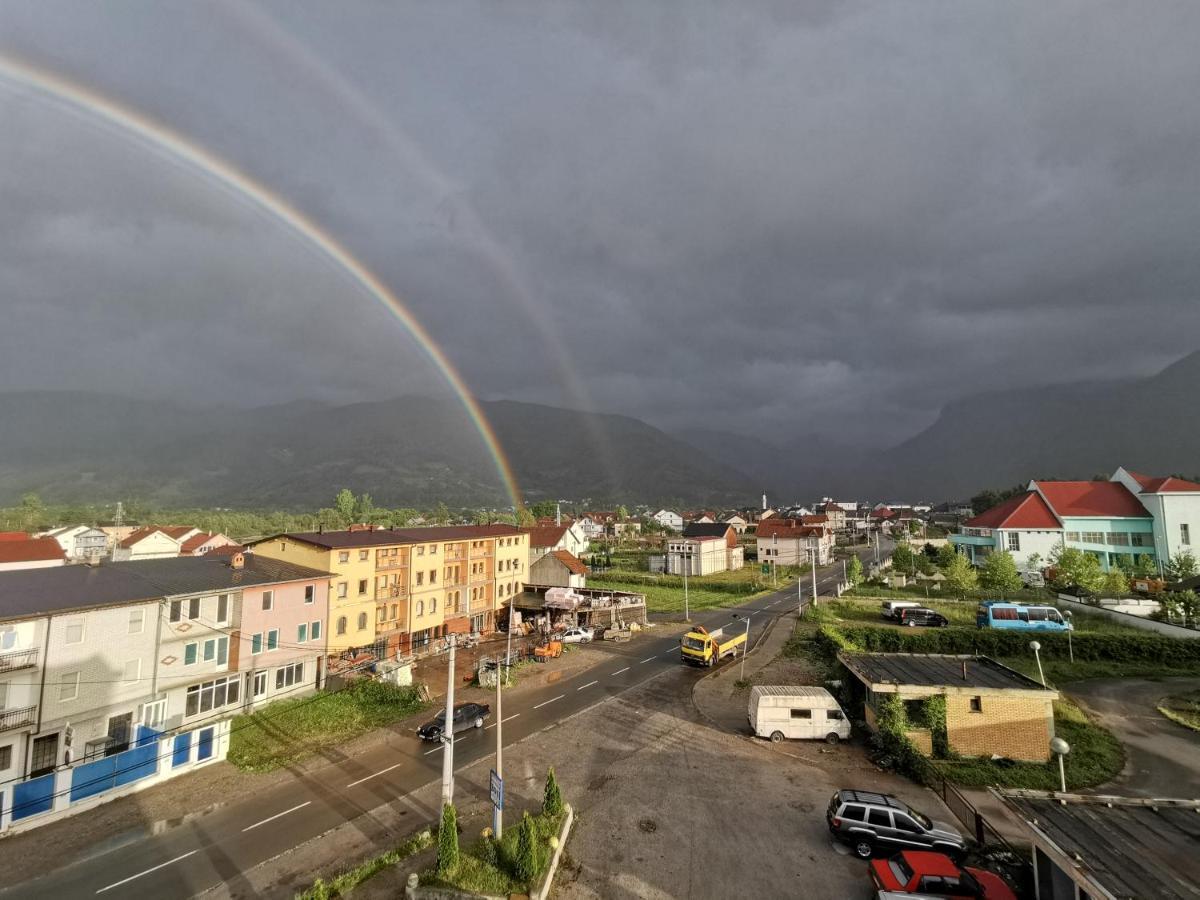 Hotel Rosi Gusinje Kültér fotó